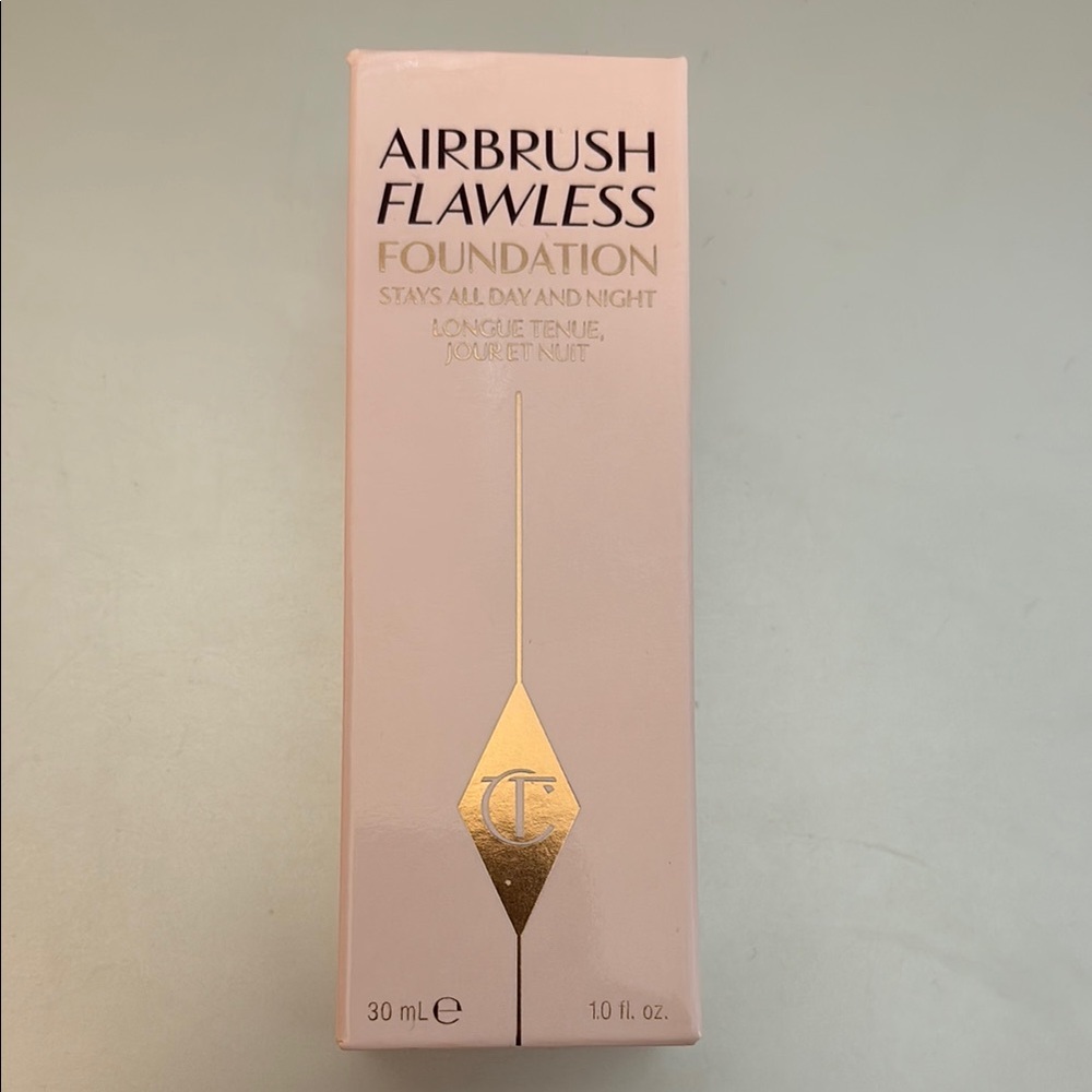 Charlotte Tilbury Airbrush Flawless Foundation - #5 Neutral